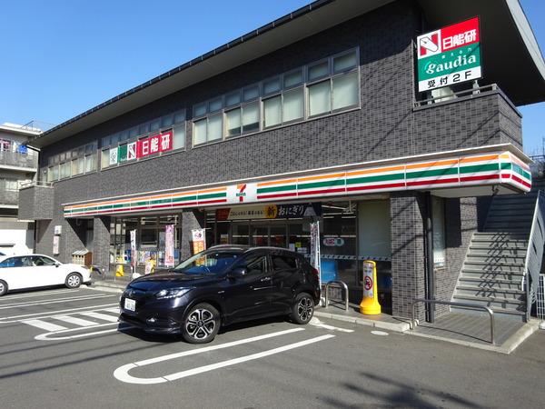 LUDICA鷺沼(セブンイレブン川崎小台2丁目店)