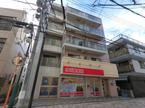 アークヒルズ