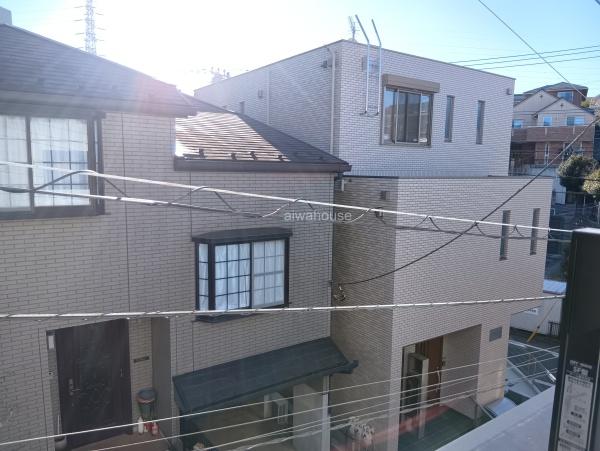犬蔵２丁目貸家