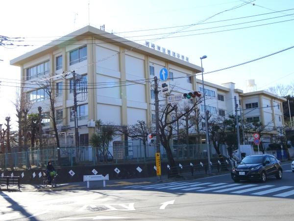 フジヤユーアイビル(川崎市立鷺沼小学校)