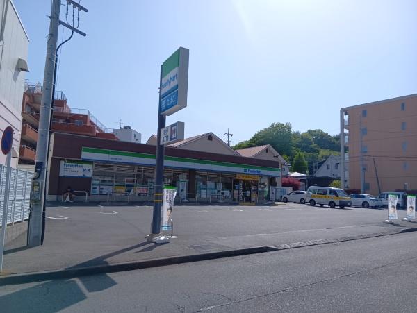 宮前平 土橋6丁目 ファインヴィレッジふしみⅡ(ファミリーマート)