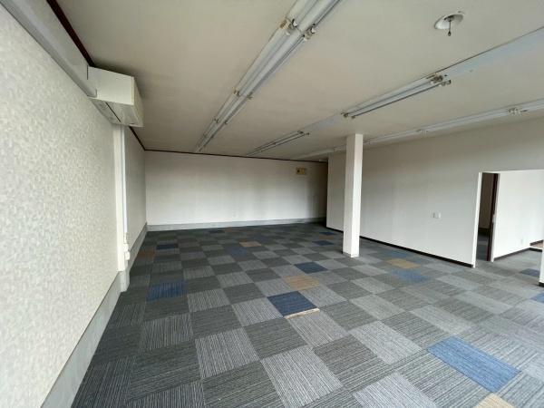稲生貸店舗