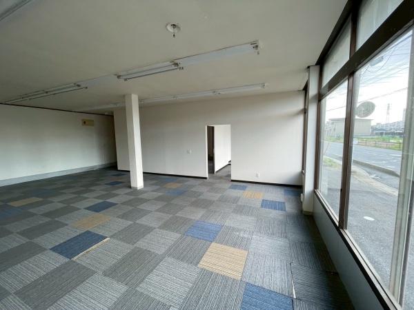 稲生貸店舗