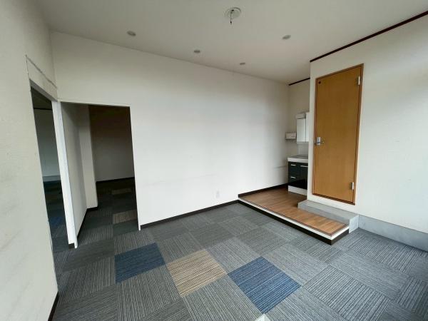 稲生貸店舗