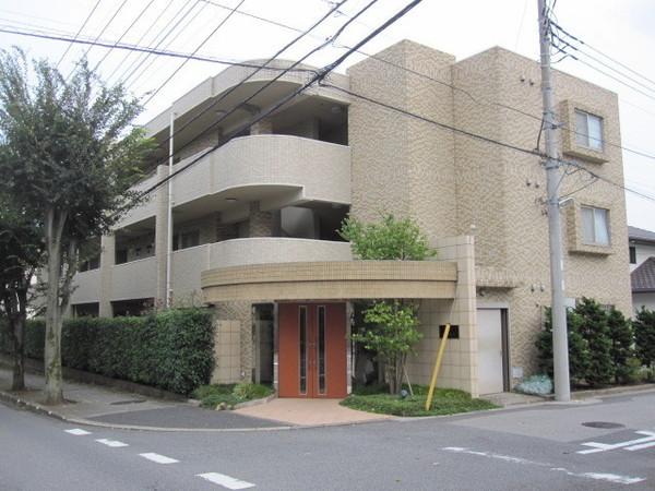ヴェルテけやき坂通り