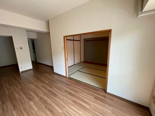 アーバンクレスト