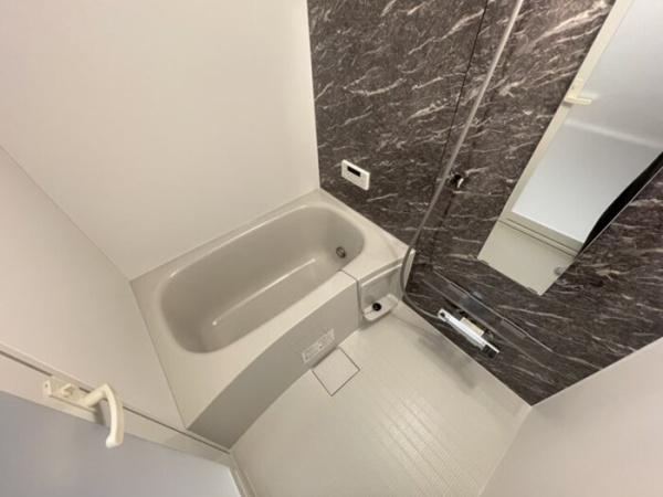 松戸市吉井町のアパート