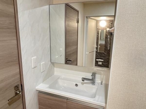 松戸市吉井町のアパート