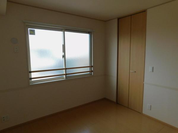 松戸市胡録台のアパート