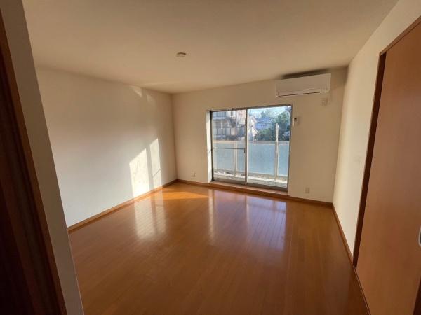 グランド・カオル2(リビング)