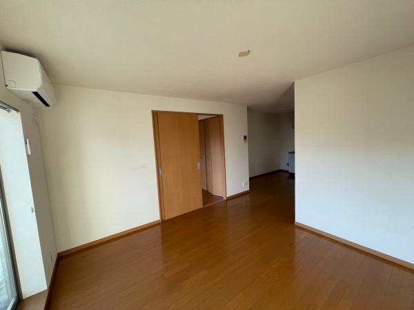 グランド・カオル2(リビング)