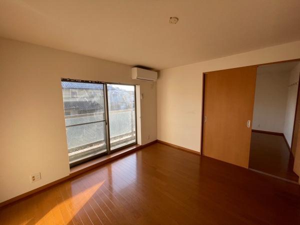 グランド・カオル2(リビング)