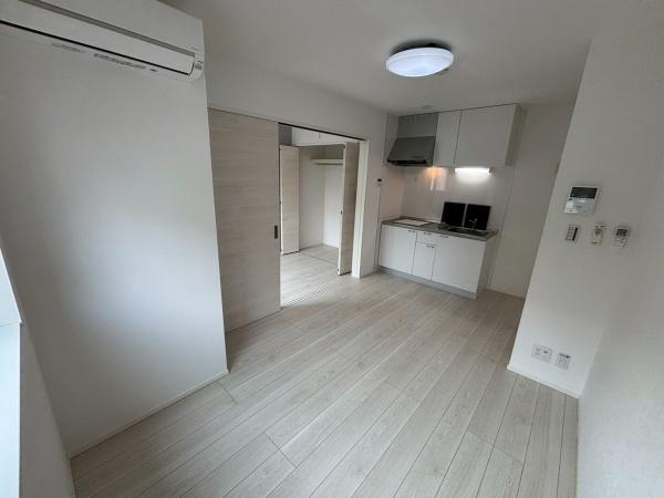 Y-House