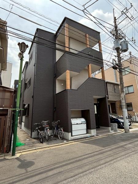 Y-House