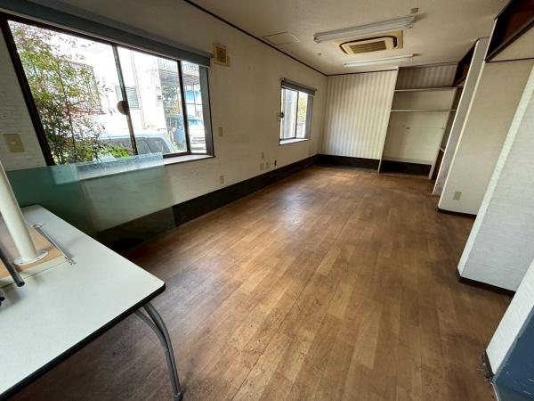 西窪町住居付店舗事務所