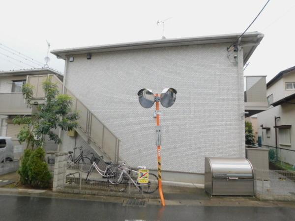 アクシズ　A
