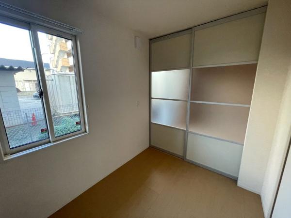 松戸市西馬橋幸町のアパート