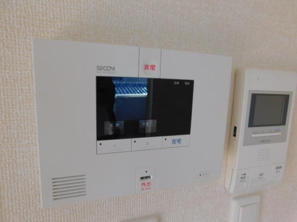 コンフォート　リリィ