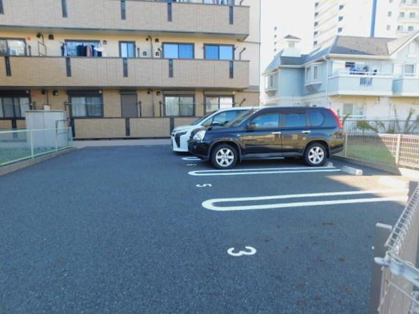 松戸市中根長津町のハイツ