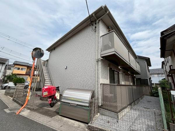 アクシズ　A