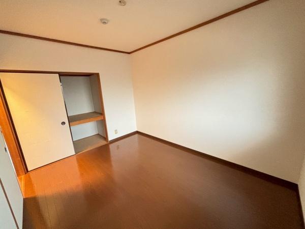 メゾン・フラワーヒル