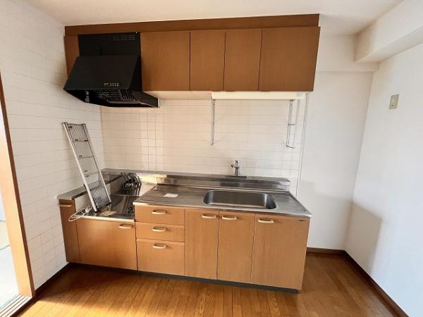 パインツリーコート