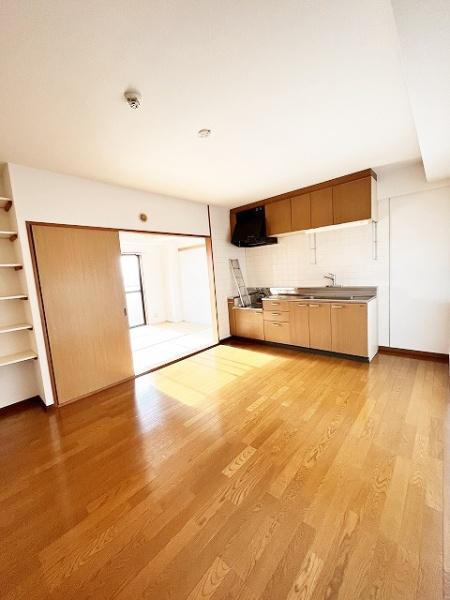 パインツリーコート