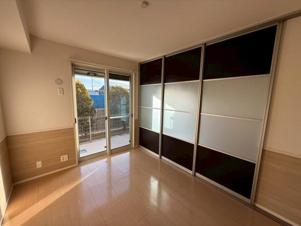 松戸市高塚新田のアパート