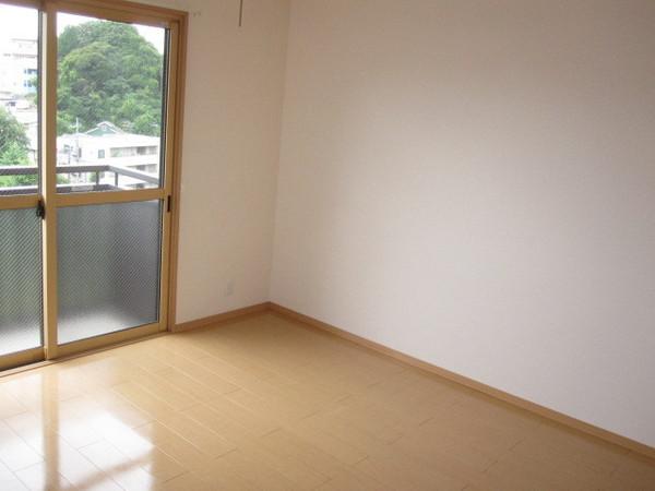 松戸市岩瀬のアパート