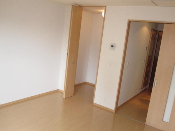 松戸市岩瀬のアパート