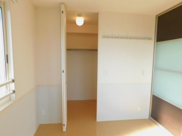 松戸市高塚新田のアパート