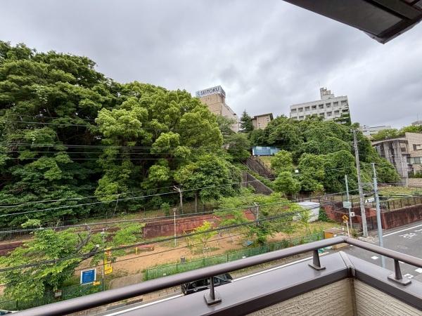 ドミール岩瀬