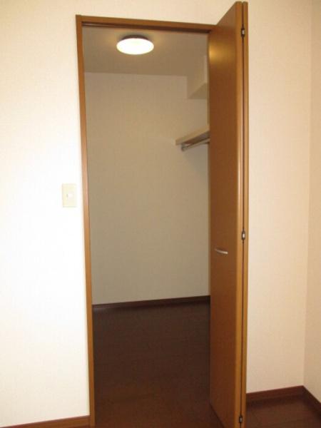 グランモア　Ｂ棟