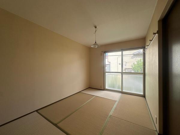 横須賀市平作５丁目のアパート