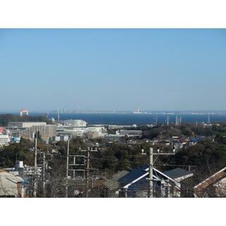 横須賀市湘南鷹取５丁目のマンション