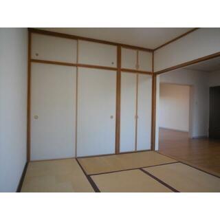 横須賀市湘南鷹取５丁目のマンション