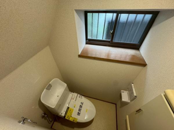 あきる野市草花の貸家