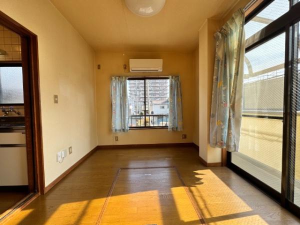 青梅市勝沼１丁目のアパート