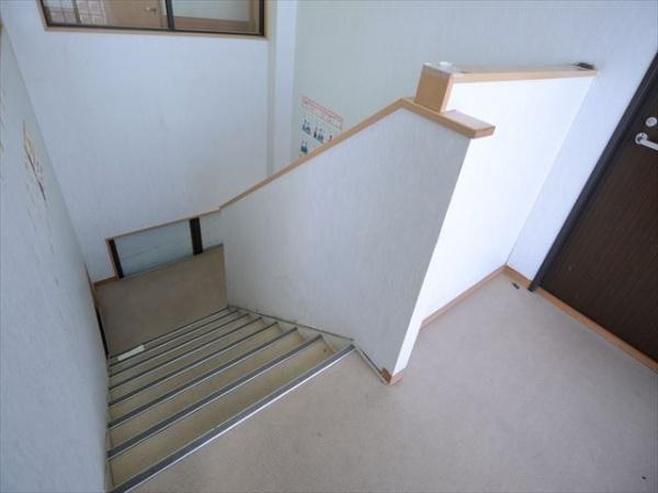野上町２丁目貸しビル