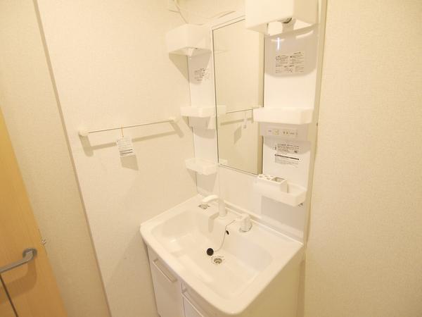 ヴィラ宮の前