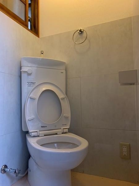 ホームワカミヤ(トイレ)