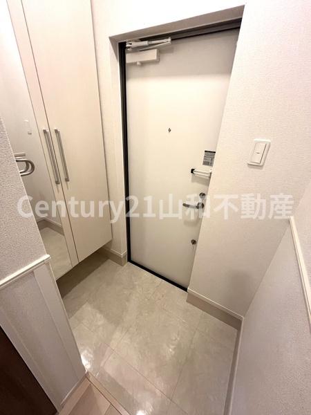 ヴィラ シェリール2(玄関)