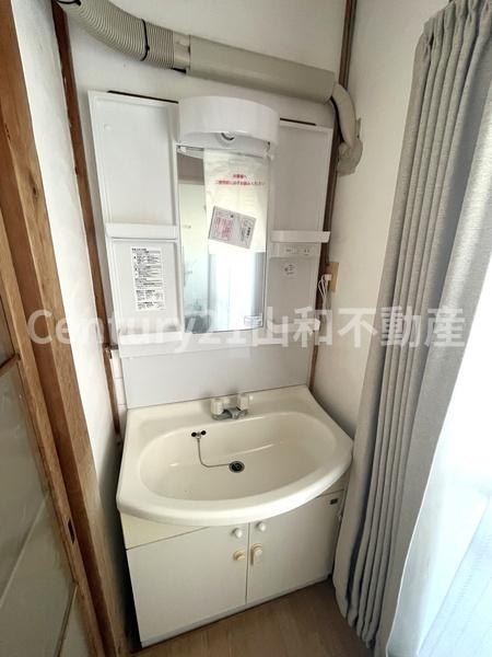 篠町柏原中又貸家