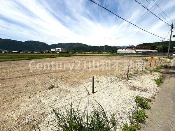 稗田野町鹿谷貸土地