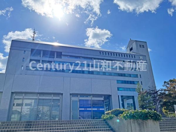 レーブ亀岡(亀岡市役所)