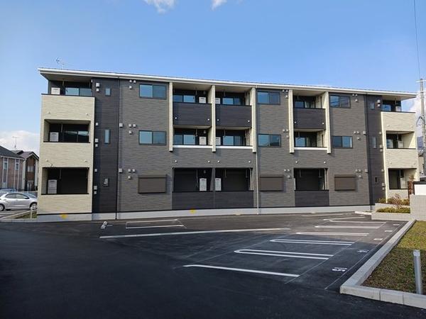 亀岡市篠町広田1丁目のアパート