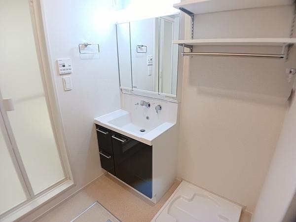 亀岡市篠町広田１丁目のアパート