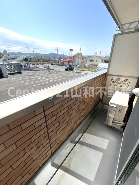 亀岡市篠町篠のアパート