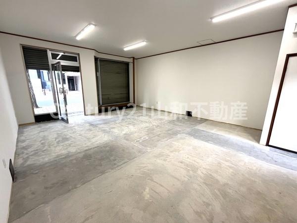追分町馬場通貸事務所1階