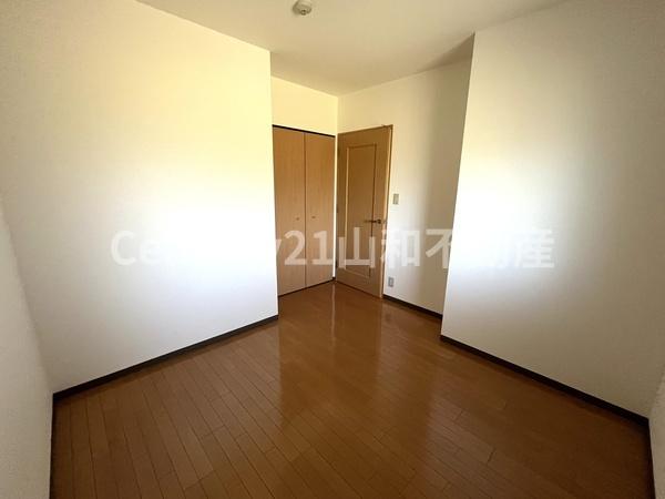 メディアス亀岡5番館(洋室)